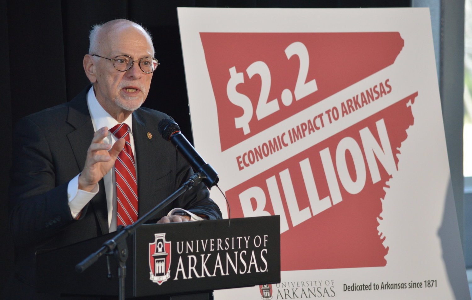 University of Arkansas Economic Impact Swells to $2.2 Billion a Year